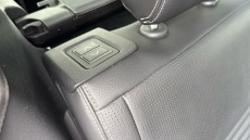 Land Rover Discovery 3.0 D300 R-Dynamic SE 5dr Auto Diesel Station Wagon